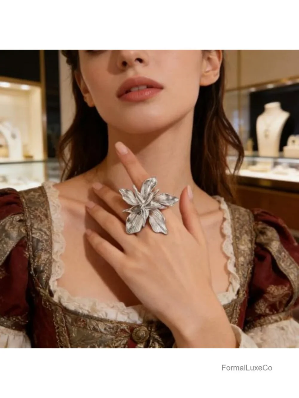Large Chunky Flower Ring for Women, Statement Petal Ring, Unique Exaggerated